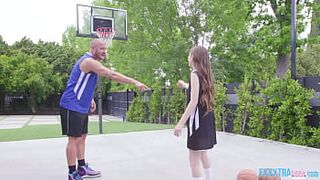 American teen beauty Sia enjoying dick penetration in pussy