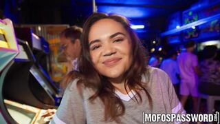 Teen Naudi Nala open her legs for a nasty fuck at a night barcade
